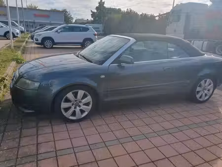 Audi A4 S line