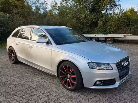 Audi A4 V6 2.7 TDI S line