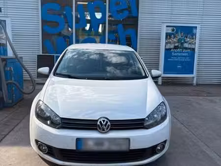 Volkswagen Golf 1.6 TDI 105