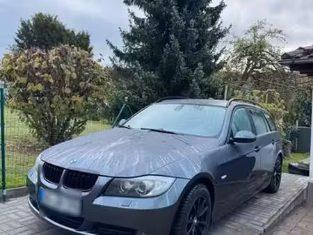 BMW Série 3 320d 2.0 130
