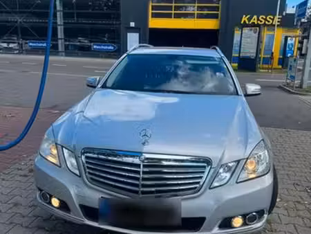 Mercedes-Benz Classe E E 250 2.1 150
