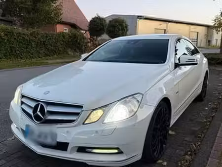 Mercedes-Benz Classe E E 220 2.1 CDI 170