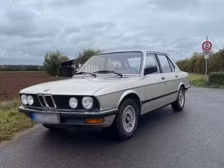 BMW Série 5 520i