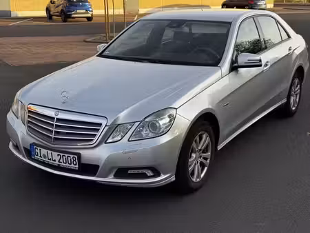 Mercedes-Benz Classe E E 250 2.1 150