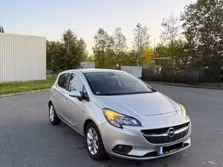 Opel Corsa 1.4 90 Edition