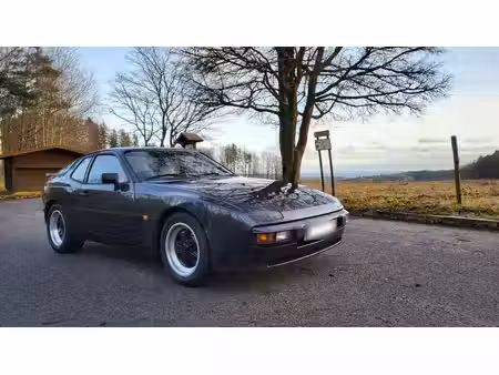 Porsche 944 2.5 163