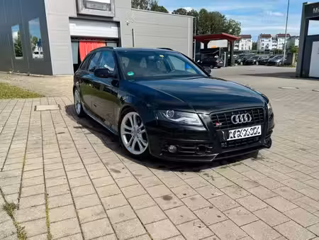 Audi A4 S4 V6 3.0 TDI 245 quattro
