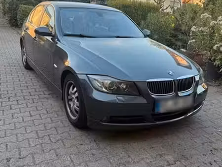 BMW Série 3 325i 2.5 218