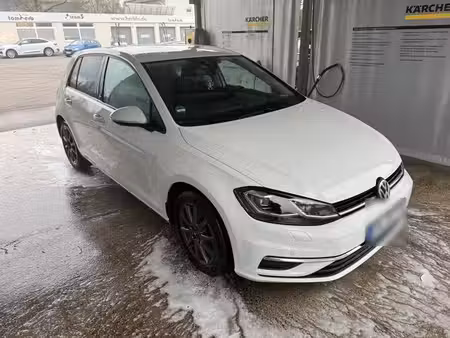 Volkswagen Golf 1.5 TSI 110