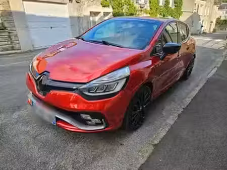 Renault Clio RS 1.6 T 200