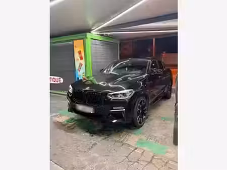BMW X4 M40d 3.0 326