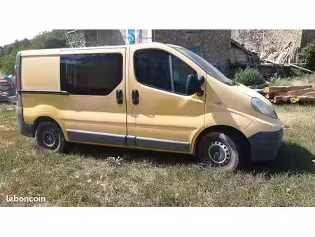 Renault Trafic dCi 90