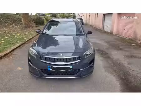 Kia Ceed 1.6 CRDi 136 Premium