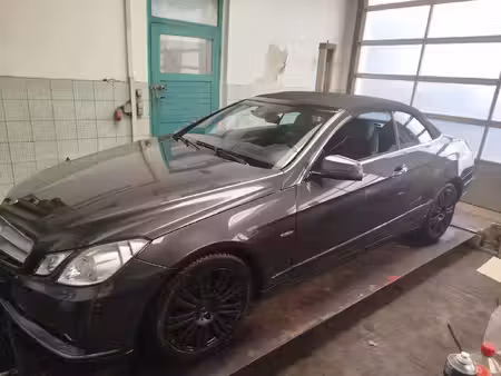 Mercedes-Benz Classe E E 200