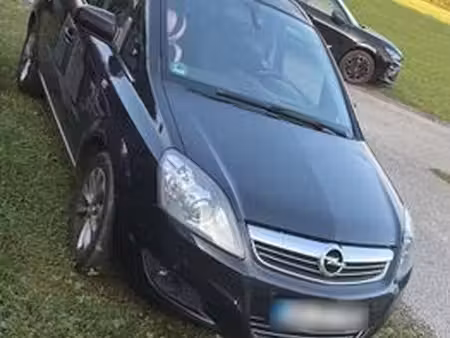 Opel Zafira 1.8 140 Connect Pack
