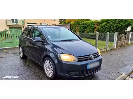 Volkswagen Golf 2.0 TDI 110