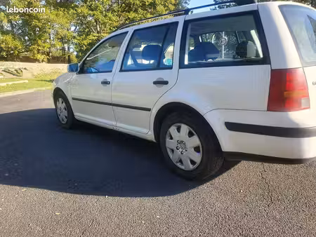 Volkswagen Golf 1.9 TDI 100
