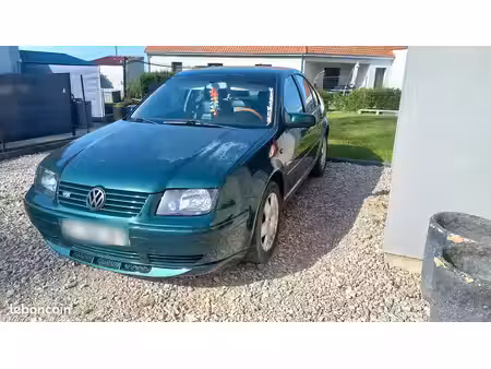 Volkswagen Bora 2.3 150 Sport