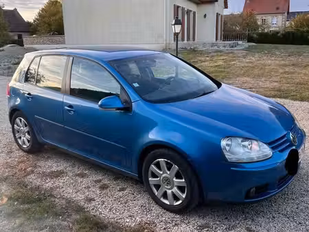 Volkswagen Golf 2.0 TDI 140