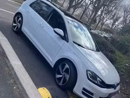 Volkswagen Golf 1.2 TSI 105