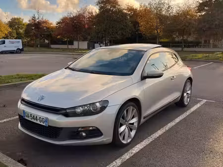 Volkswagen Scirocco 2.0 TSI 210