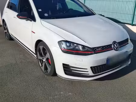 Volkswagen Golf GTI 2.0 TFSI 230