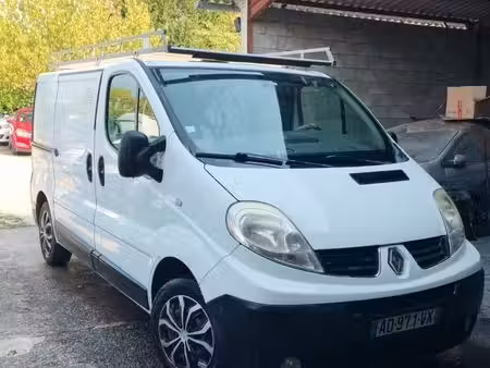 Renault Trafic 2.0 dCi 90