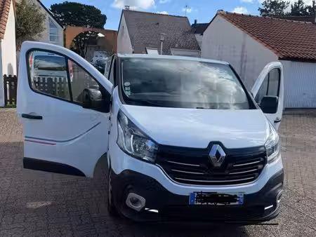 Renault Trafic dCi 120