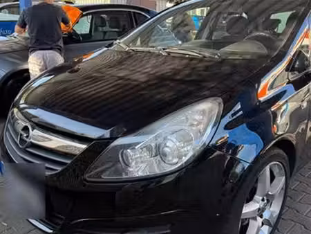 Opel Corsa 1.4 90 Cosmo