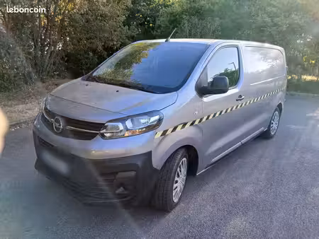 Opel Vivaro 1.5 120