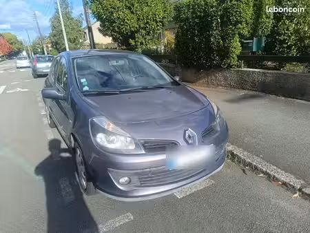 Renault Clio 1.4 TCe 100 Authentique