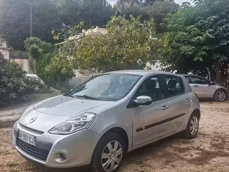 Renault Clio 1.2 75