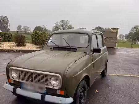 Renault R4 4L