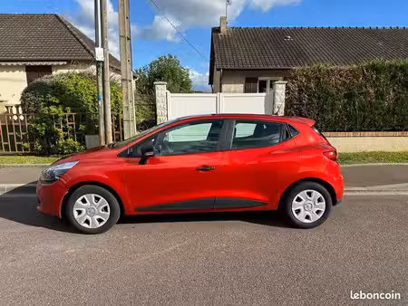 Renault Clio 1.2 75