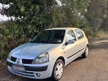 Renault Clio 1.4 98