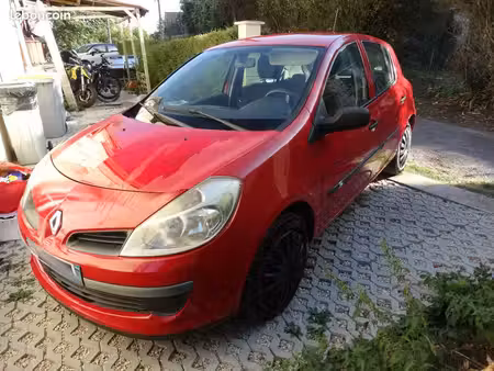 Renault Clio 1.2 75