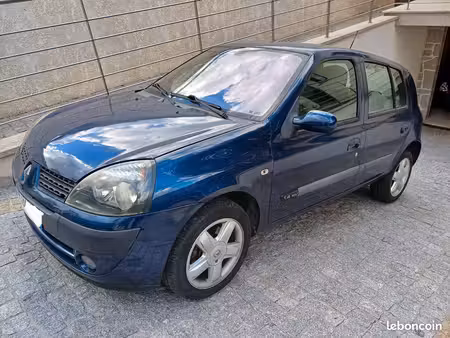 Renault Clio 1.4 98