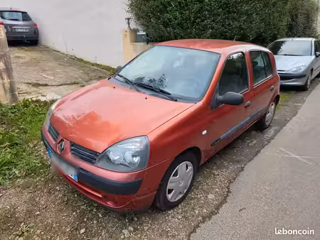 Renault Clio 1.2 75