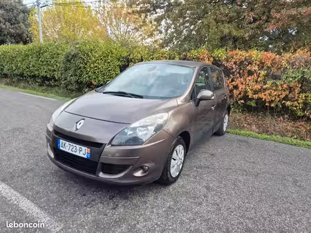 Renault Scénic 1.5 dCi 110