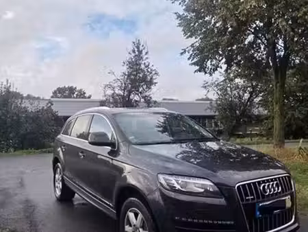 Audi Q7 V6 3.0 quattro