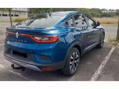 Renault Arkana E-Tech 1.6 145 Evolution