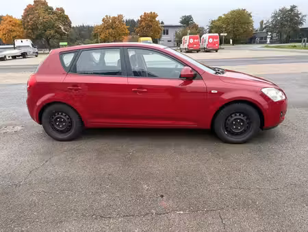 Kia Ceed 1.4 105