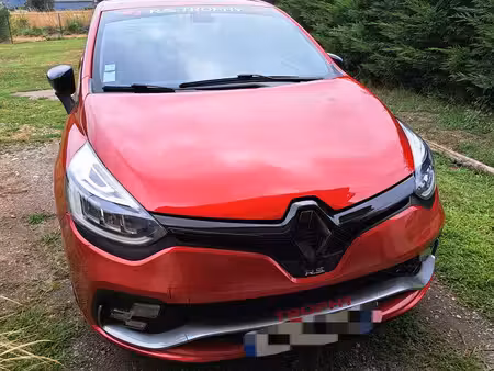 Renault Clio RS Trophy 1.6 T 220