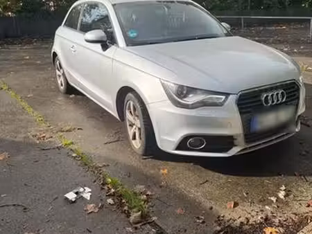 Audi A4 1.6