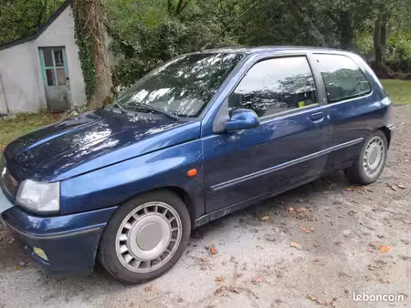 Renault Clio 16S