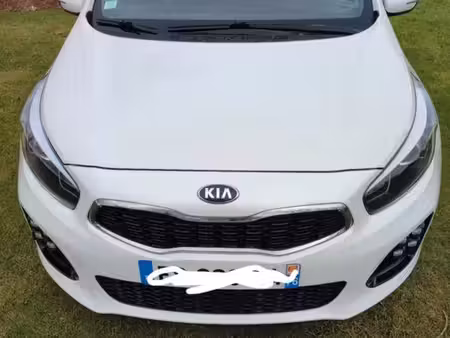 Kia Ceed 1.6 CRDi 136 GT Line