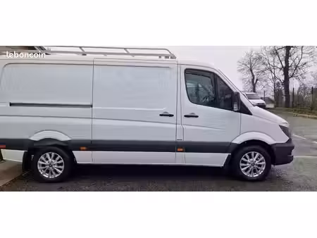Mercedes-Benz Sprinter V6 3.0 190