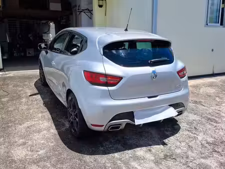 Renault Clio RS 1.6 T 200