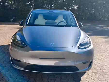 Tesla Model Y Performance 4x4