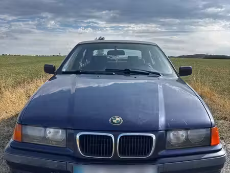 BMW Série 3 318TDS 1.7 90